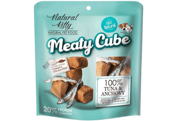 Natural Kitty Ласощі для котів та собак у вигляді кубиків, тунець та анчоуси, 60 г
